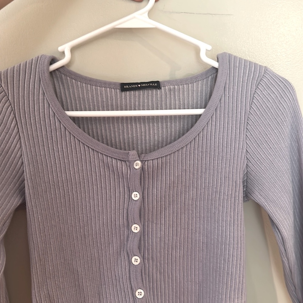 BRANDY MELVILLE long sleeve